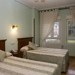 Szálloda 14 Pravia