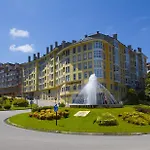 14 Szálloda