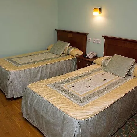 Hotel 14