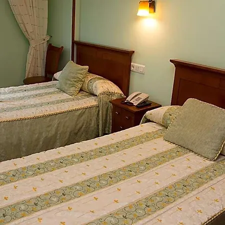 Hotel 14