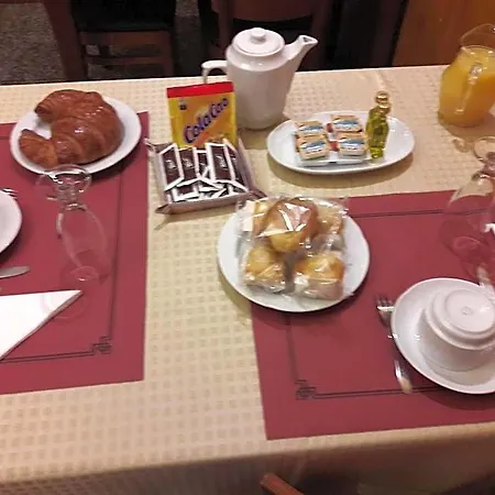 Hotel 14