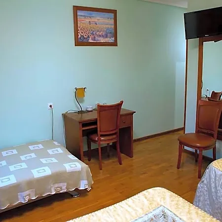 Hotel 14