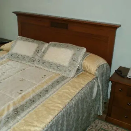 Hotel 14